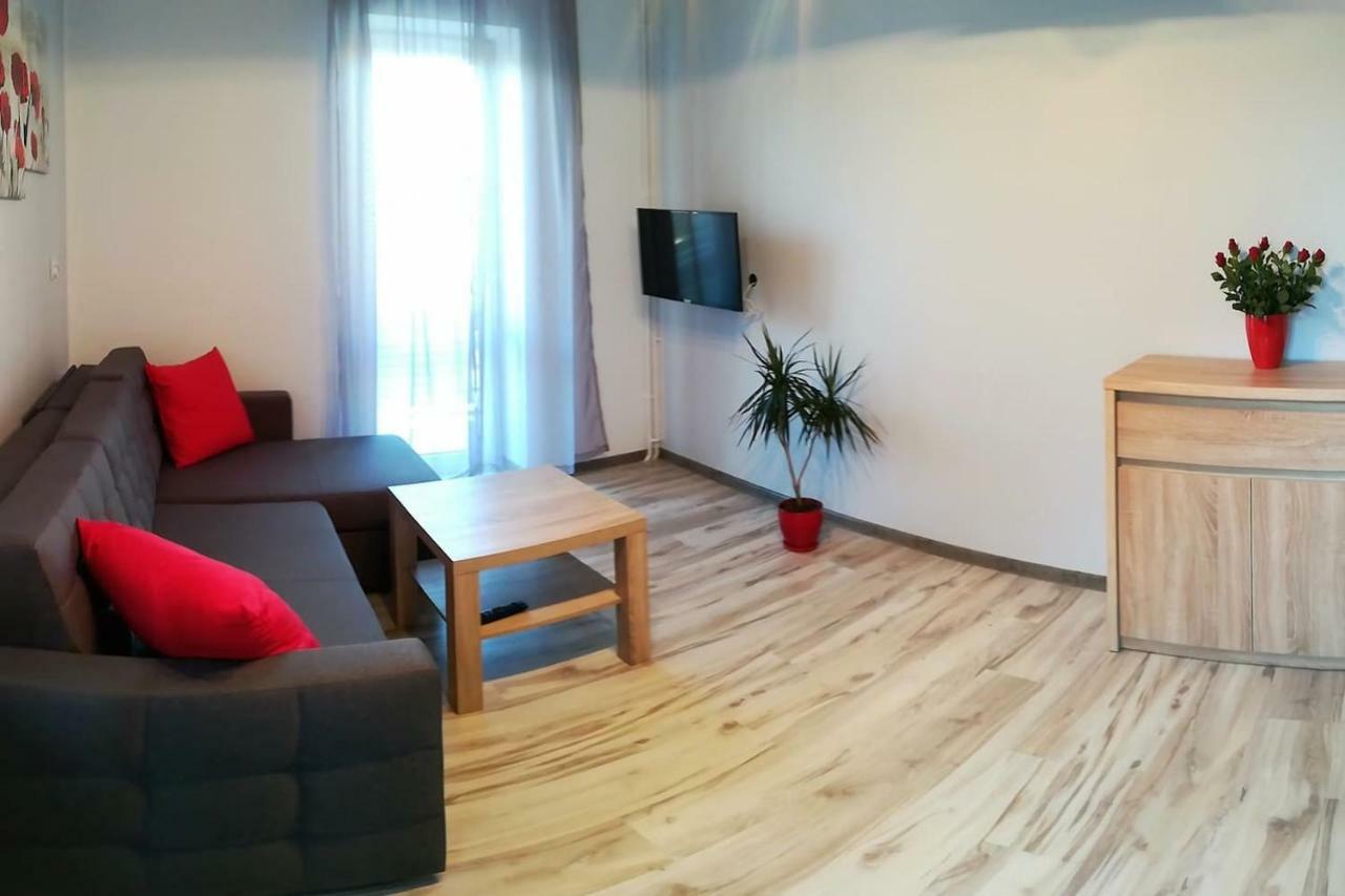 Apartment Apartamenty Love *